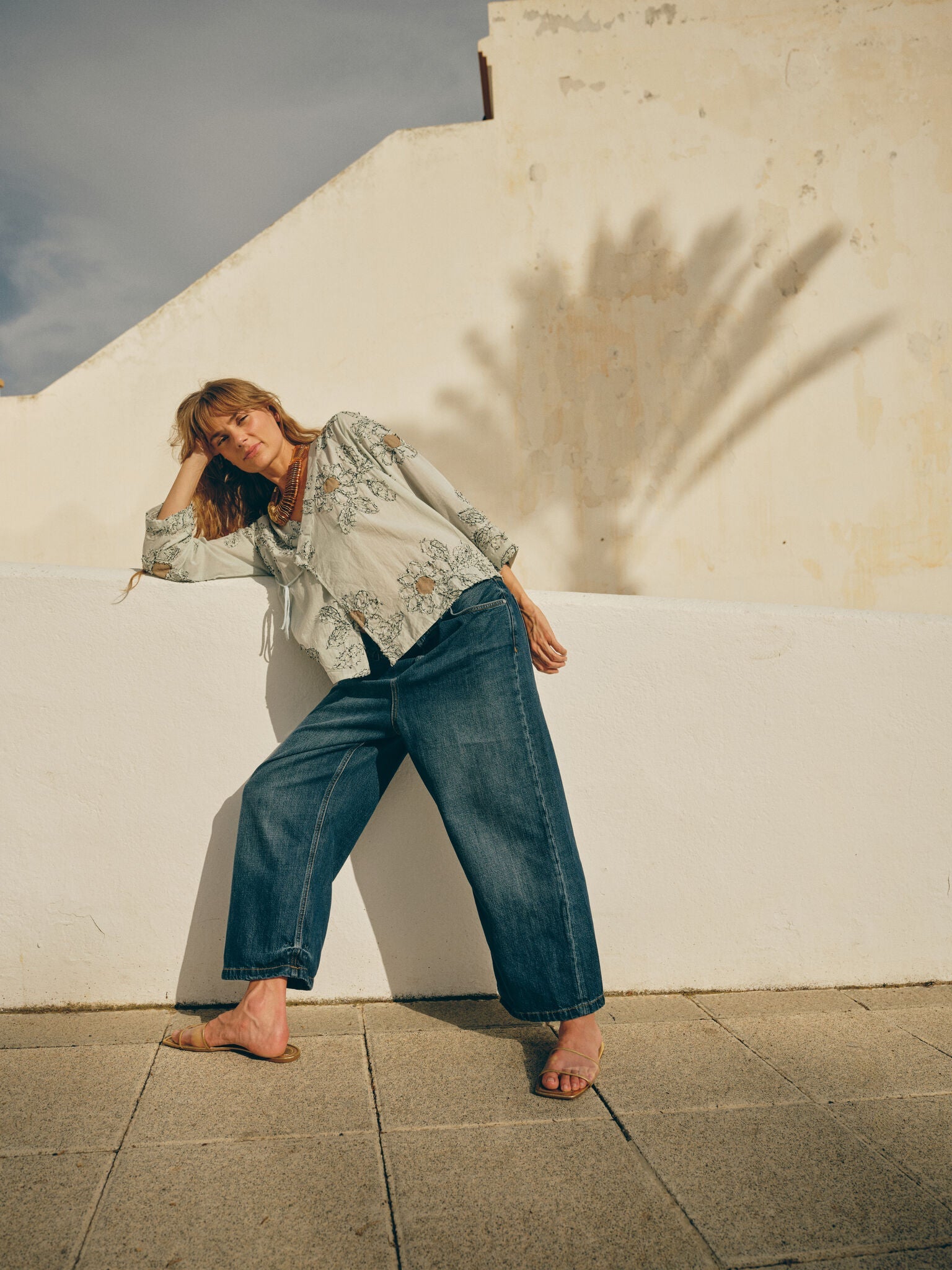 Modelshot / Dark Blue Denim / Detail